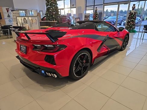 Used 2020 Chevrolet Corvette Stingray Premium Conv w/ 3LT Preferred Equipment Group image 5