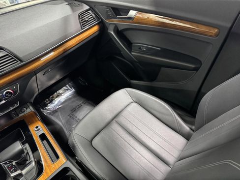 Used 2024 Audi Q5 2.0T Premium image 19