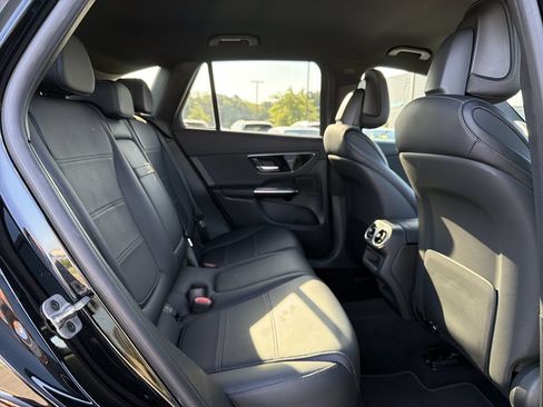 Used 2024 Mercedes-Benz GLC 300 w/ Winter Package image 16