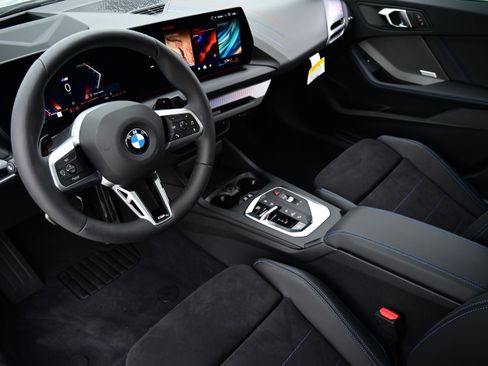 Used 2026 BMW 228i w/ Technology Package image 10