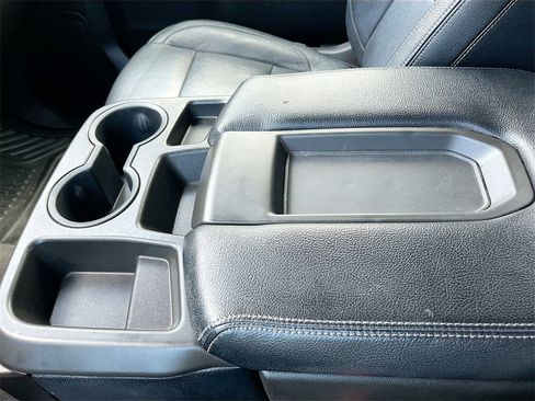 Used 2022 Chevrolet Silverado 1500 Custom image 16