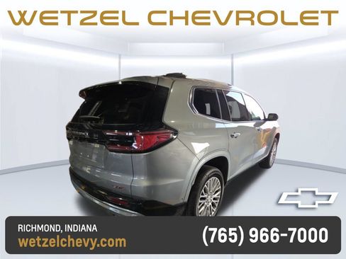 Used 2026 GMC Acadia Denali w/ Super Cruise Package AWD/4WD image 3
