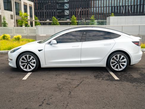 Used 2020 Tesla Model 3 Long Range AWD/4WD image 2