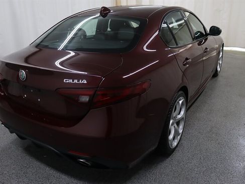 Used 2019 Alfa Romeo Giulia Ti Sport w/ Quick Order Package 22U Sport RWD image 6