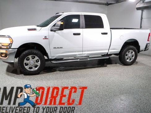 Used 2024 RAM 2500 Big Horn w/ Off Road Package AWD/4WD image 10