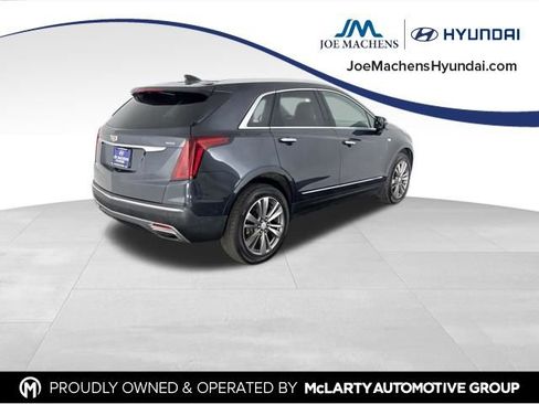 Used 2021 Cadillac XT5 Premium Luxury AWD/4WD image 7