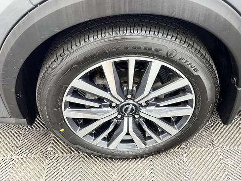 Used 2024 Nissan Kicks SR FWD image 14