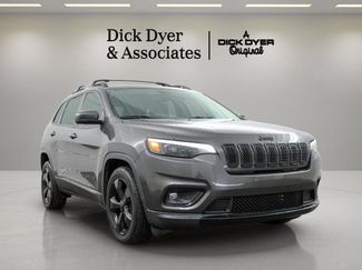 Used 2020 Jeep Cherokee Latitude Plus FWD video 1