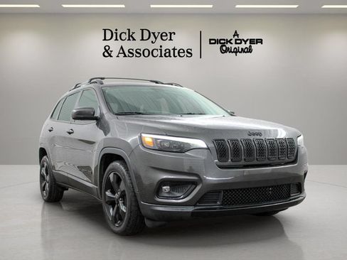 Used 2020 Jeep Cherokee Latitude Plus FWD image 1