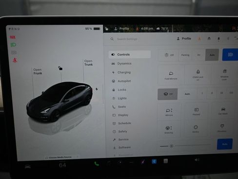 Used 2023 Tesla Model 3 Standard Range image 15