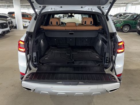 Used 2023 BMW X5 sDrive40i w/ Premium Package RWD image 13