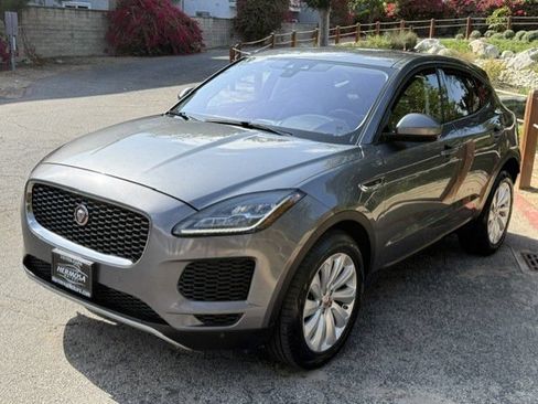Used 2019 Jaguar E-PACE SE AWD/4WD image 3