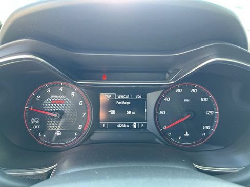Used 2023 Chevrolet TrailBlazer RS FWD image 2
