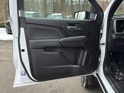 New 2026 GMC Canyon Elevation w/ Convenience Package image 7