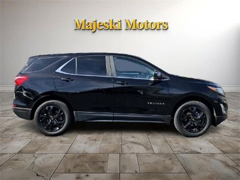 Used 2021 Chevrolet Equinox LT image 8