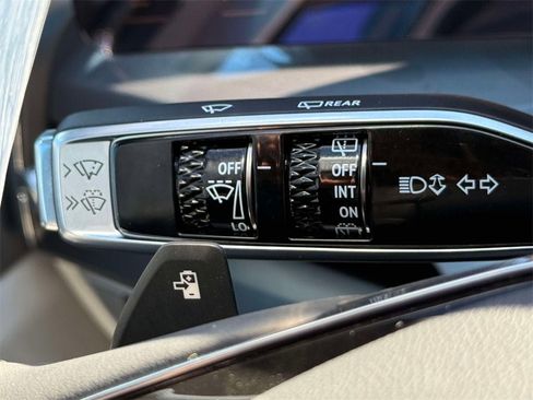 New 2026 Cadillac Vistiq Luxury image 20