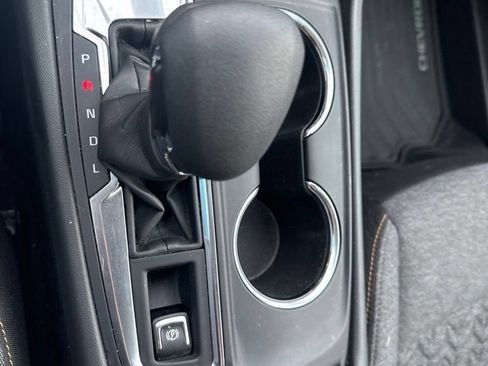 Used 2024 Chevrolet Equinox LT FWD image 30