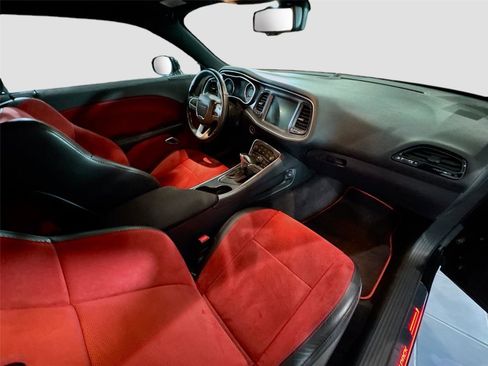 Used 2016 Dodge Challenger R/T Scat Pack RWD image 14