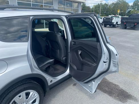 Used 2016 Ford Escape S image 24