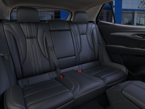 New 2025 Buick Envision Avenir image 17
