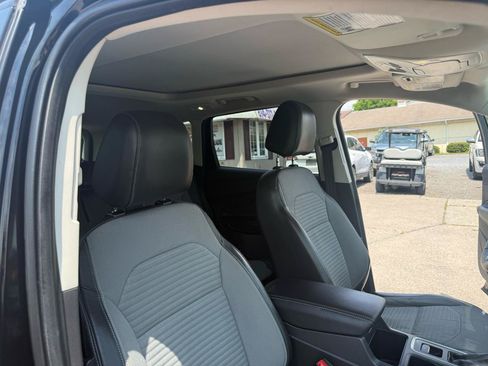 Used 2017 Ford Escape Titanium AWD/4WD image 56