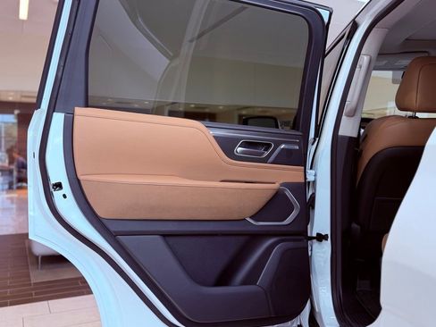 New 2026 INFINITI QX80 Luxe w/ Cargo Package image 20