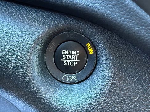 Certified 2021 Jeep Cherokee Trailhawk w/ Sun, Sound & Nav Group image 13