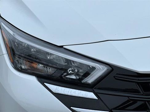 New 2025 Nissan Versa SV w/ Trunk Package image 28