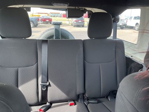 Used 2017 Jeep Wrangler Unlimited Sport w/ Connectivity Group image 42