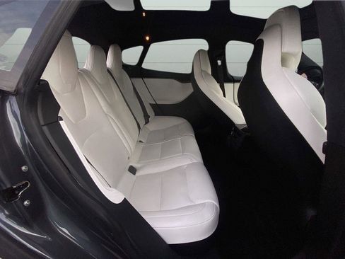 Used 2019 Tesla Model S 100D image 19