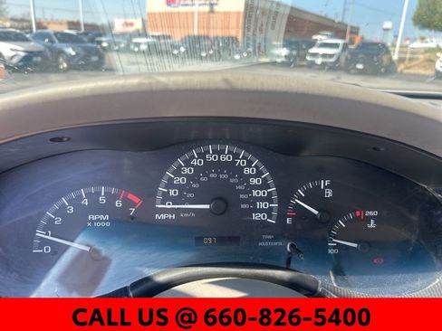 Used 2003 Chevrolet Malibu V6 w/ Preferred Equipment Group 1 image 10