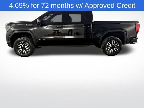 Used 2024 GMC Sierra 1500 AT4 w/ Technology Package image 5