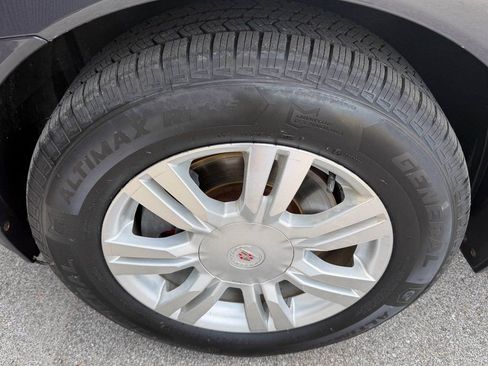 Used 2014 Cadillac SRX Luxury image 41