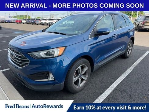 Used 2020 Ford Edge SEL w/ Convenience Package AWD/4WD image 3