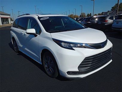 Certified 2021 Toyota Sienna LE