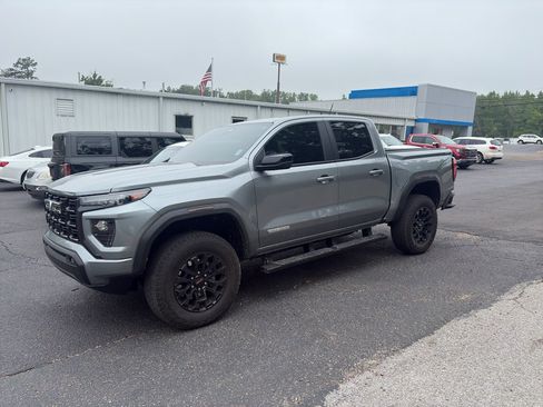 Used 2026 GMC Canyon Elevation w/ Convenience Package AWD/4WD image 1