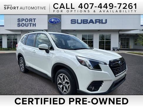 Used 2023 Subaru Forester Premium AWD/4WD image 1