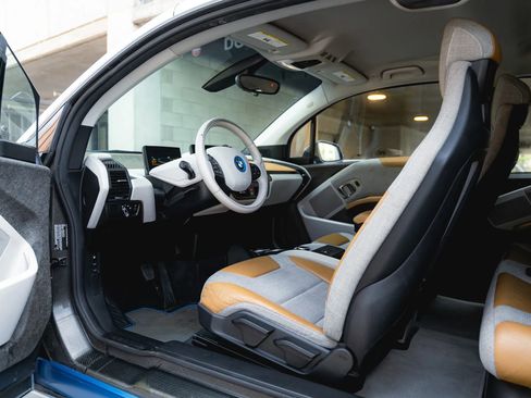 Used 2015 BMW i3 w/ Range Extender image 45