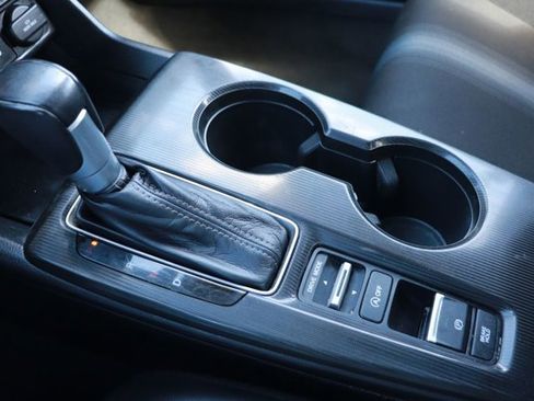 Used 2024 Honda Civic Sport image 17