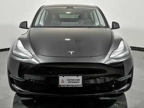 Used 2023 Tesla Model Y Long Range AWD/4WD image 4