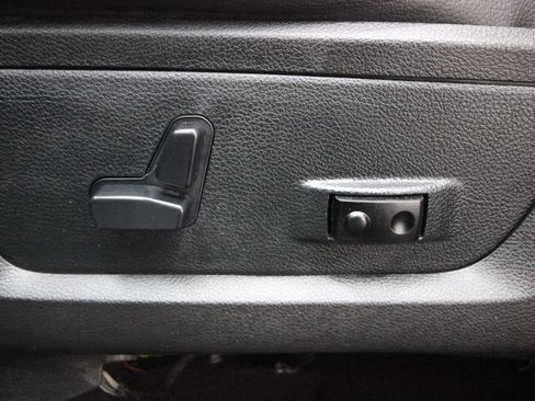 Used 2016 RAM 1500 Big Horn AWD/4WD image 13