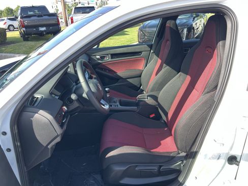 Used 2026 Honda Civic Si image 13