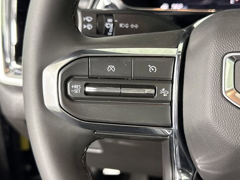 New 2026 GMC Canyon Elevation w/ Convenience Package image 24