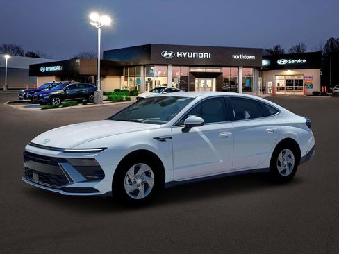 New 2026 Hyundai Sonata SE image 2