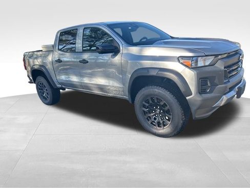 Certified 2023 Chevrolet Colorado Trail Boss w/ Technology Package image 1
