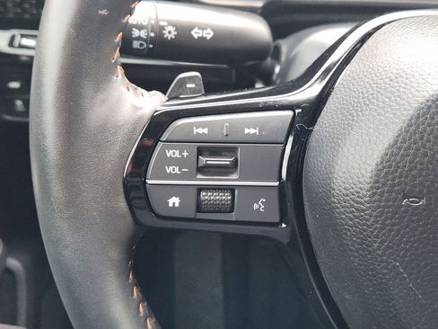 Used 2025 Honda CR-V Sport Touring image 29