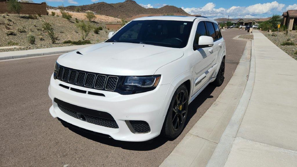 Used 2018 Jeep Grand Cherokee Trackhawk AWD/4WD image 5