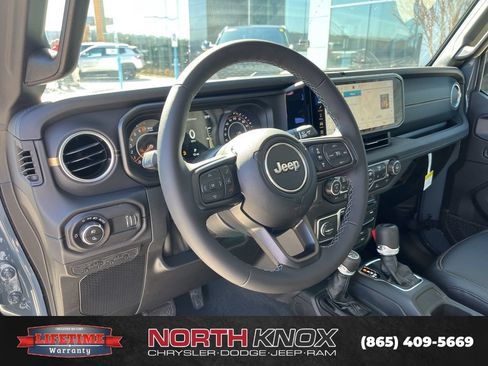 New 2026 Jeep Gladiator Sport AWD/4WD image 6