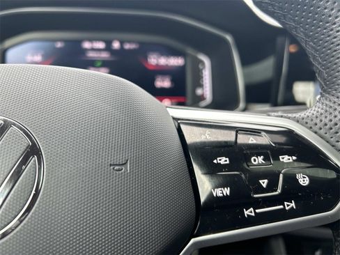 Used 2025 Volkswagen Jetta GLI Autobahn image 26
