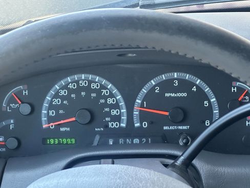 Used 2003 Ford F150 XLT AWD/4WD image 13